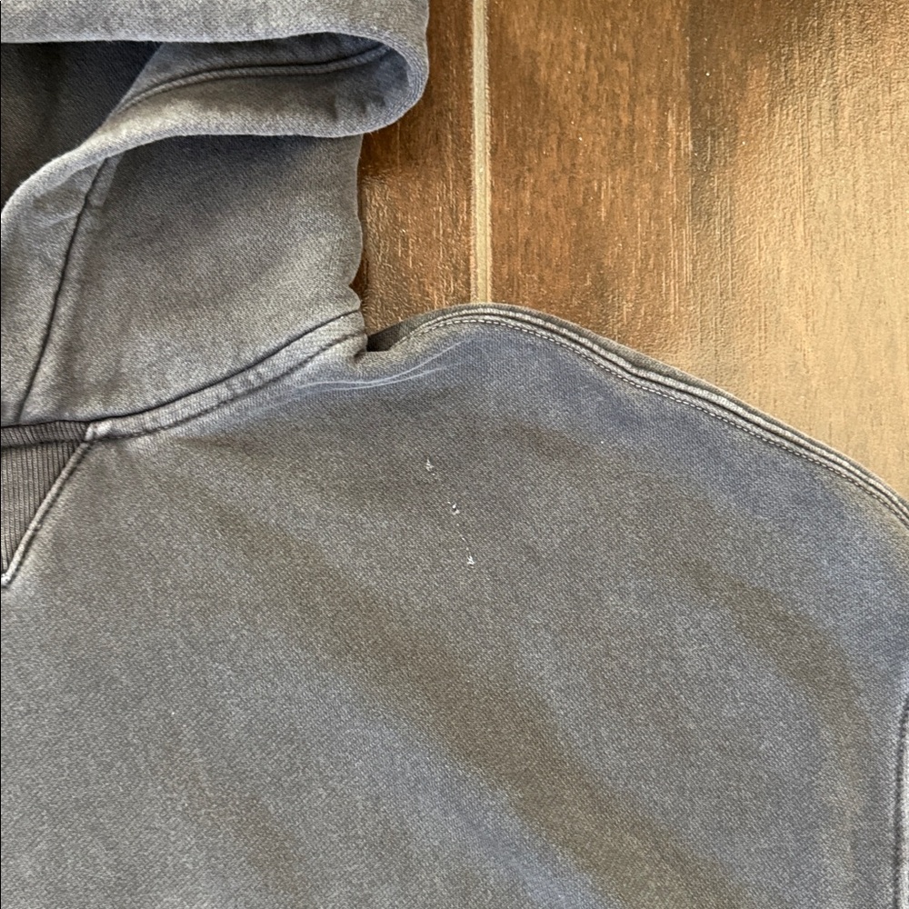 ABERCROMBIE HOODIE - Picture 2 of 3